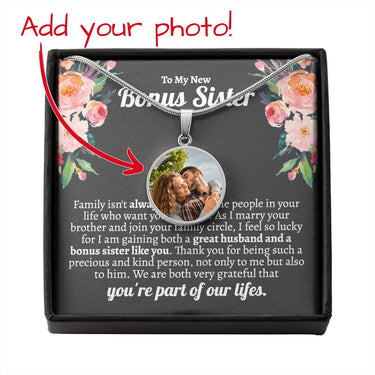 Bonus Sister Flower Circle Necklace - Love You This Much
